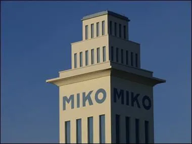 Terroir- En 1905, Luis Ortiz quitte l'Espagne pour vendre des glaces (Miko). Où s'installe-t-il ?