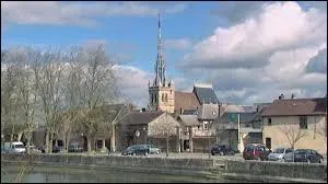 Capitale du Pays d'Ouche, la ville Euroise de Conches-en-Ouche se situe en région ...