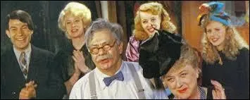 Qui était choisi avant Michel Galabru pour interpréter le rôle de Papy, dans "Papy fait de la résistance" ?