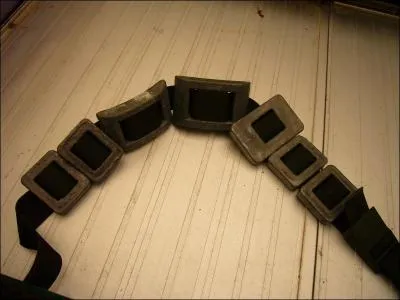 Un plongeur porte un lest pour pouvoir plonger. Lors d'une plongée en eau douce, quelle est la différence de lestage avec l'eau salée ?