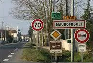 Nous entrons dans le ville midi-pyrénéenne de Maubourguet. Nous sommes dans le département ...