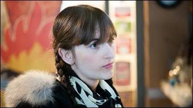 Qui est cette fille ?