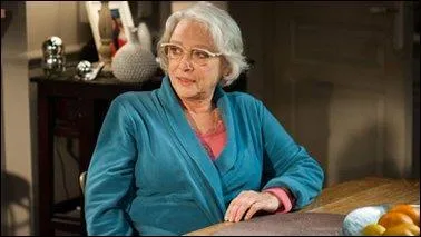 Qui est cette femme de Soda ?