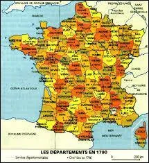 Quel était le nombre de départements en 1790 ?