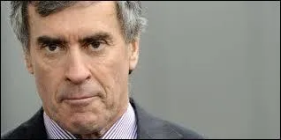 Eh ben, un politique qui cache un compte en Suisse. Qui est-ce déjà ? Ah oui ...