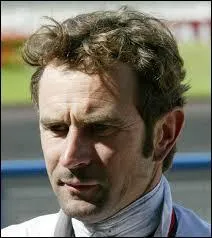 Qui est Jean-Michel Bazire ?