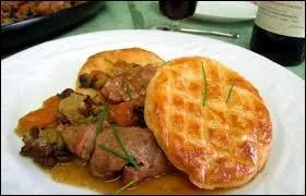 Où dégusterez-vous de délicieux ris de veau en croûte si vous allez dans la commune des Roches-de-Condrieux ?