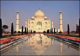 Voici une photo du "Taj Mahal", mais dans quel pays se trouve-t-il ?