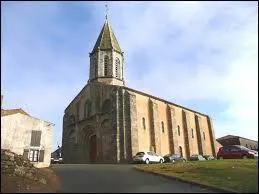 Voici l'église Saint-Jacques de la commune Vendéenne de Moutiers-les-Mauxfaits. Elle se situe en région ...