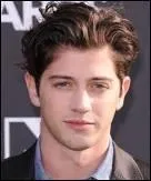 Comment s'appelle le portier charmant qui va conquérir le cur de Jessie ?