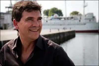 Jamais en retard d'un combat, Arnaud Montebourg s'attaque  la Suisse. Pourquoi ?