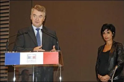 76 dputs UMP se rebellent contre la suppression du juge d'instruction. Comment est l'intruction en France ?