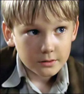 En 2001, il interprète le rôle d'Alex dans "Le Retour de la momie". Qui est-ce ?