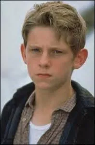 En 2000, il interprète le rôle de Billy dans le film "Billy Eliott". Qui est-ce ?