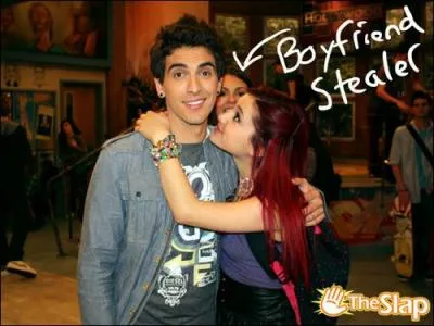 Qui est ce jeune garçon ?