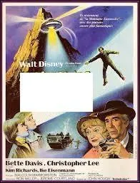 C'est la suite du film "La Montagne ensorcelée", Christopher Lee et Bette Davis sont les acteurs de ce film. De quel film est extraite cette scène de soucoupe volante ?