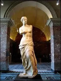 Dans quel musée pourrez-vous tourner autour de la "Vénus de Milo" ?