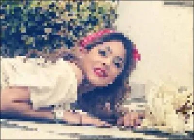 Qui se cache derrière celle-ci ?