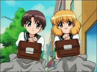 Comment s'appellent les deux amies de Zoey ?