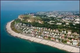 Nous voici à Sainte-Adresse, nous sommes en région ...