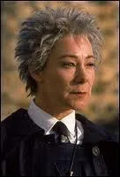 Qui joue Rolanda Bibine ?