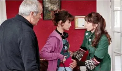 Quand Clem a annoncé à ses parents qu'elle était enceinte, comment était-elle psychologiquement ?