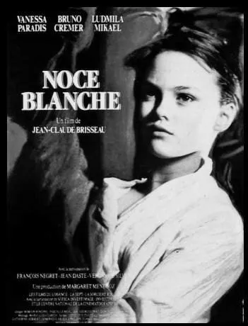 Quel âge avait Vanessa Paradis lors du tournage de son premier film "Noces blanches" ?