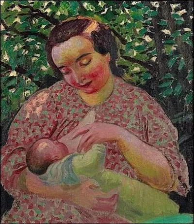 Maternité sur fond de verdure.