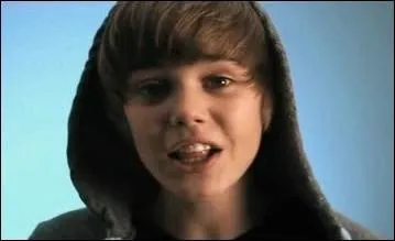 Quel a été son 1er clip ?