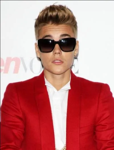 Comment s'appelle le dernier film de Justin sorti le 25 décembre 2013 ?