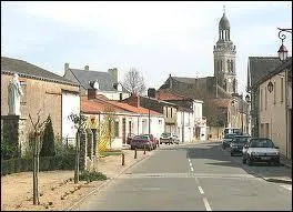 Nous traversons la commune de Saint-Mars-de-Coutais, dans le 44. Nous sommes donc en région ...
