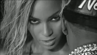 Qui chante "Drunk in love" ?