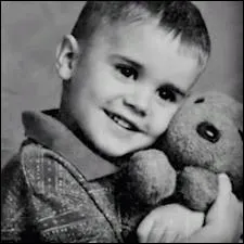 Comment Justin devait-il s'appeler ?  