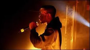 Quel est le morceau qu'il tourna le 10 mars 2013, dans les studios de "Live génération" ?