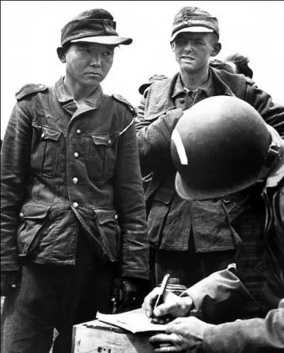 Depuis 1938 jusqu'en 1944, Yang Kyoungjong mena, contre son gré, une vie très animée. On le retrouva dans de nombreux pays pendant cette période. Que lui arriva-t-il ?