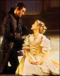 Un récitatif est-il chanté ou "parlé-chanté" ?