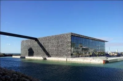 Quel architecte a créé le MuCEM à Marseille ?