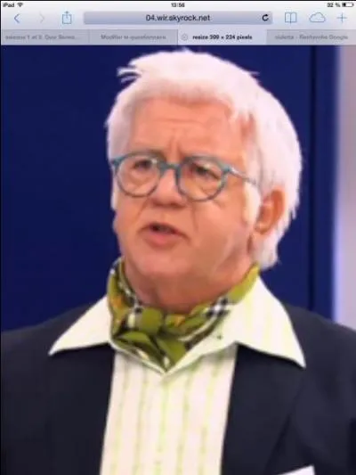 Que fait-il au studio ?