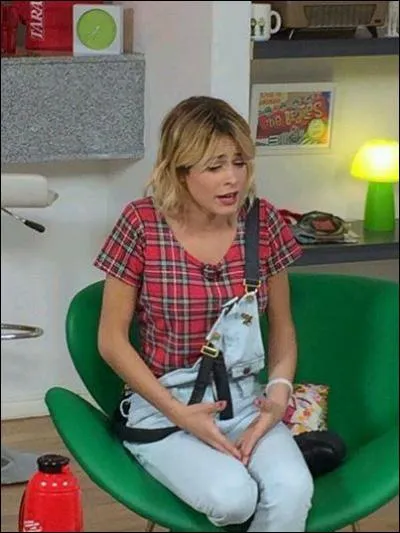 Elle a été invitée sur un plateau pour y parler d'une certaine chose, mais laquelle ?