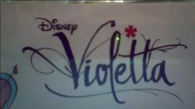 Comment s'appelle Violetta en vrai ?