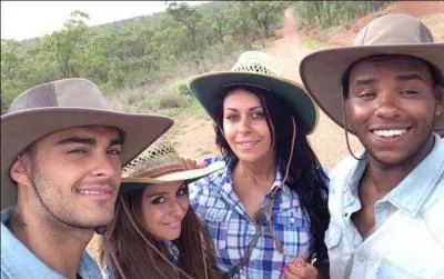 Qui sont les chanteurs dans la bande ?