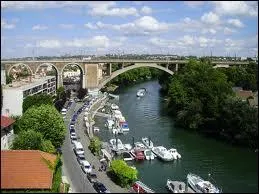 Nogent-sur-Marne est une ville francilienne située dans le département ...