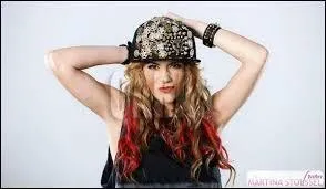 Mon surnom est "Tini", qui suis-je ?