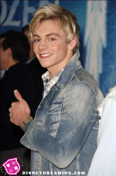 Où est-il à ce moment ?