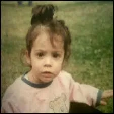 Qui est cette petite fille qui est maintenant connue de tous ?