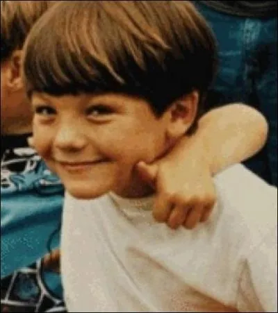 Et à qui appartient ce petit sourire ?