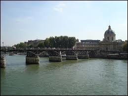 La Seine qui se trouve en France, mesure...