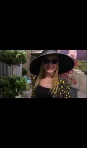 A-t-elle un petit ami ?