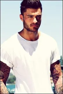 Quel est le prénom de ce beau gosse de Marseille ?