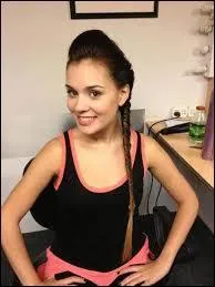 Et elle, qui est cette fille ?